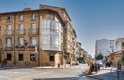 Haro Apartment | Limehome Haro Calle de la Vega