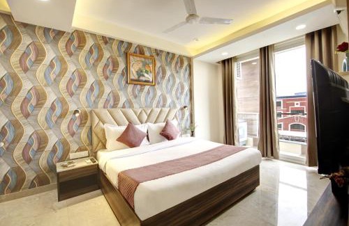 Sushant Lok Apartment | Limewood stay 1BHK Apartments Near Huda Metro And Fortis Hospital