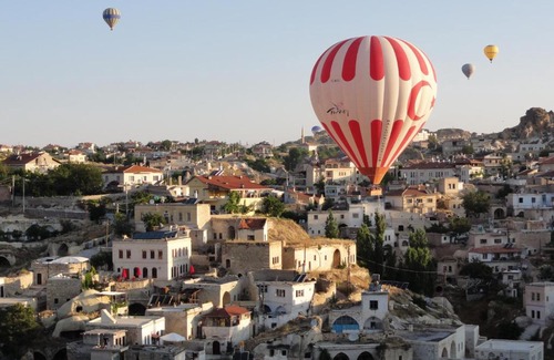 Ortahisar Bed & Breakfast | Limon Cave House