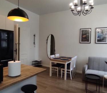 Tarnow Apartment | Limonkowy - Apartamenty Smart Projekt