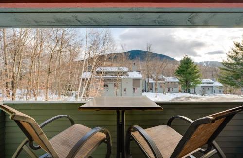Lincoln Apartment | Lincoln Condo with Balcony and View Less Than 2 Mi to Loon Mtn