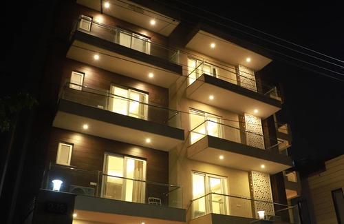 Sushant Lok Apartment | Linde service apartment