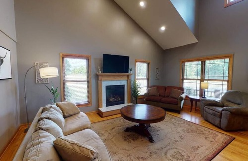 Lindstrom House | Lindstrom MN Extended Stay Suite