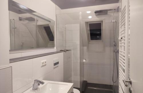 Region Hannover District Apartment | Line Green