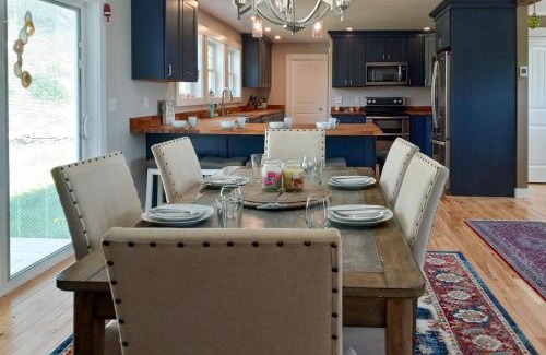 Bayville House | Linekin Bay Suite