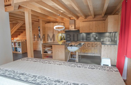 Saint-Luc Ski Chalet | Linen is not included in the service. We provide, if desired, linen packages including bed linen, ba
