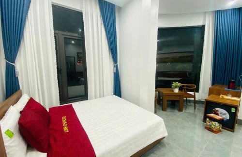 Dong Van Hotel | Linh Chi Hotel