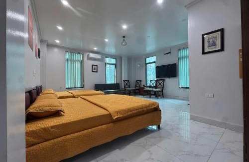 Hoa Binh Hotel | Linh San Hotel