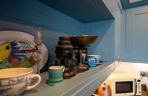Kendal House | Linstead House - Modern Townhouse with views