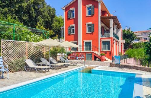 Sarlata Villa | Liogerma Art Deco Villa - 5 min drive to Lassi