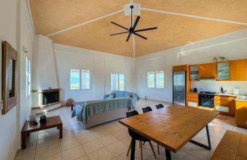 Aipeia House | Liospito