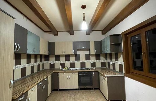Miercurea-Ciuc House | Lipovan kulcsosház