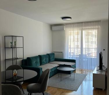 Ilidza Apartment | Lisboa Apartman Bulevar
