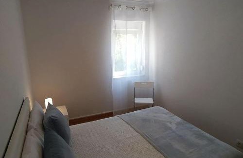 Olivais Apartment | Lisboa/City/Sunny Apar/Metro/Airport/WiFi/Air Cond