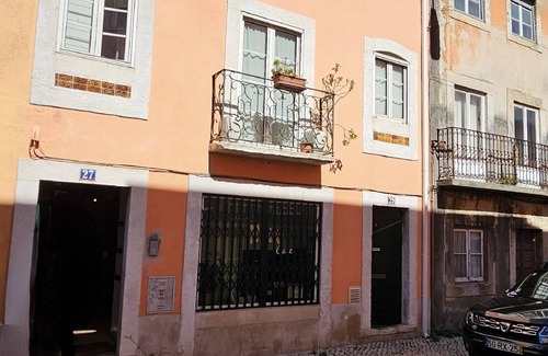 Lisbon Old Town Apartment | Lisboa Estrela Apt