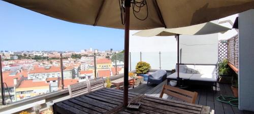 Penha de Franca Apartment | Lisbon at your feet