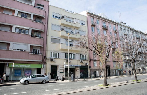 Sao Jorge de Arroios Apartment | Lisbon Family Getaway - Casa da Avenida Lisboa