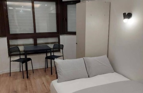 Cacilhas Apartment | Lisbon South Bay Rooms Deluxe - One-Bedroom Studio