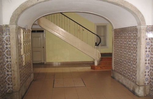 Pena Apartment | @LISBON - St. Lazaro Apartment