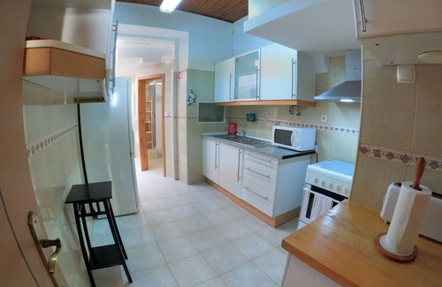 Penha de Franca Apartment | Lisbon T2 apartment in typical villa, Sapadores, Lisbon