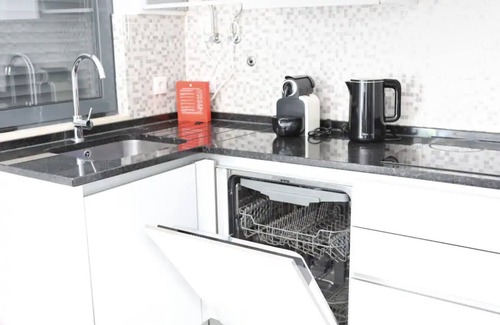 Pragal Apartment | Lisbon Tagus River - Almada