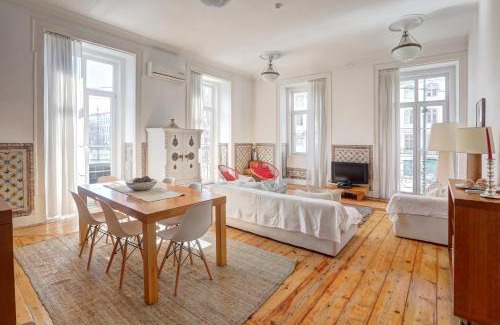 Chiado Apartment | Lisbon Tejo Apartment Best Location with River View