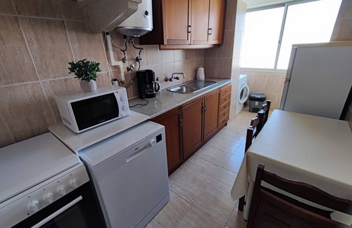 Reboleira Apartment | Lisbon traditional T2 with balcony in Damaia, Lisbon