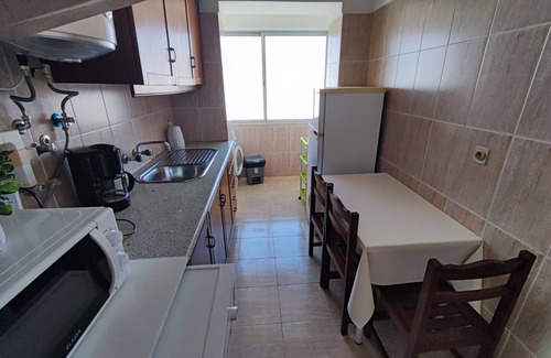 Reboleira Apartment | Lisbon traditional T2 with balcony in Damaia, Lisbon