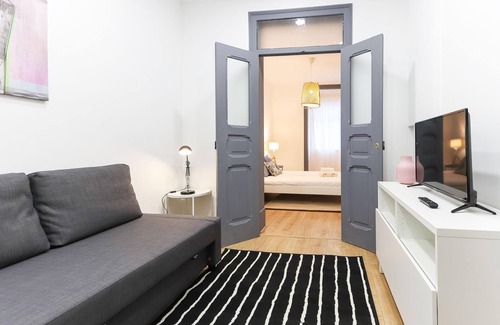 Penha de Franca Apartment | Lisbon Typical by Homing
