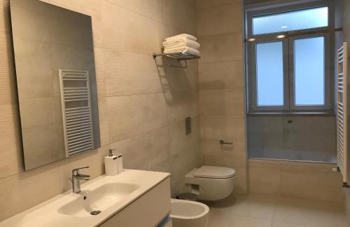 Sao Bento Apartment | Lisbon10