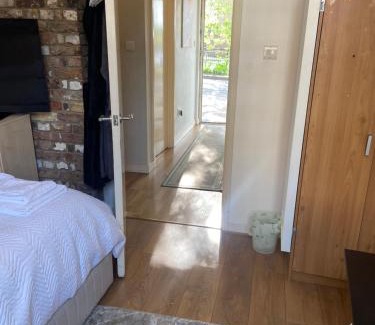 Woolwich Riverside House | Listed building close to River Thames