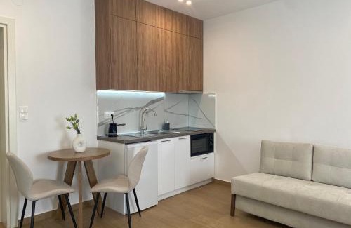 Loutraki Apartment | Lithos