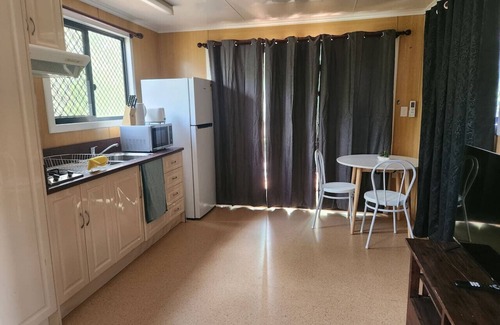 Cooktown Cabin | Little Bitty on Howard