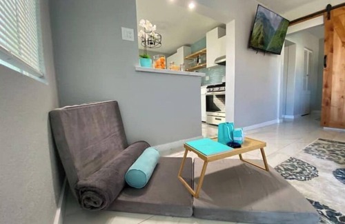 Camelback East House | Little Blue Box