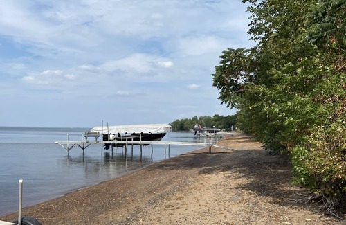 South Harbor House | Little Brown Lodge on Mille Lac Lake