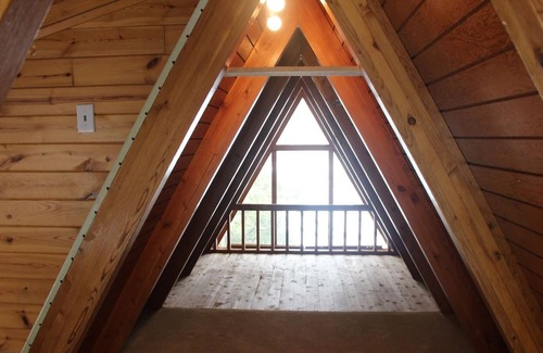 Arrowbear Lake Cabin | Little Cabin on the Lake
