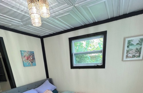Grosse Pointe House | Little Cottage In The Suburbs