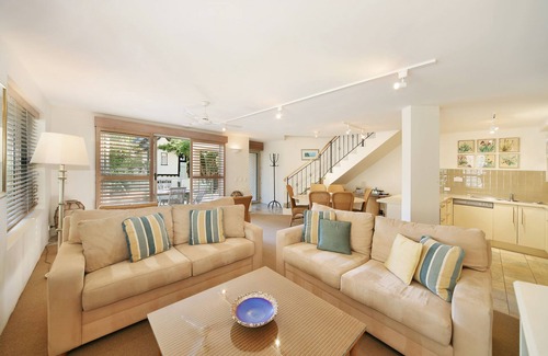 Noosa Heads Apartment | Little Cove Escape