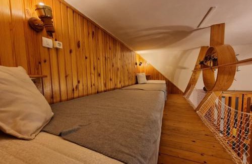 Miskolc Apartment | Little Cozy Apartman
