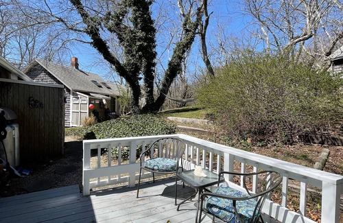 Wellfleet Cottage | Little Dipper: charming 2 BR cottage close to conservation area and bay beaches