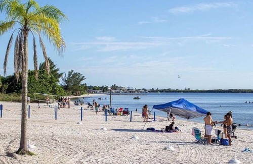 Ruskin Apartment | Little Harbor Resort #109 Tampa Bay FL Beach, 2 Pools, Riverview
