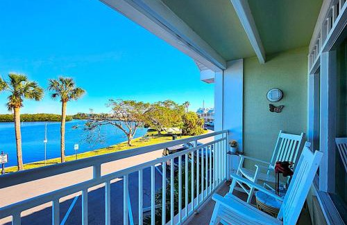 Ruskin Apartment | Little Harbor Resort #207 Tampa Bay FL, Paradise