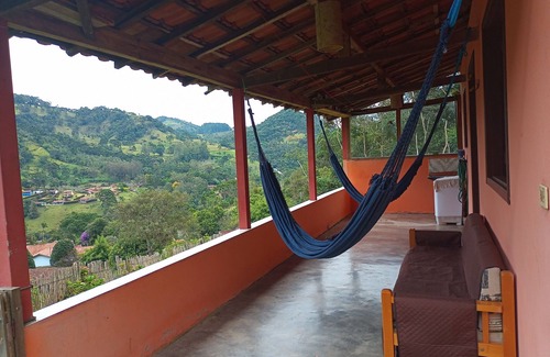 Goncalves House | Little house in the mountains