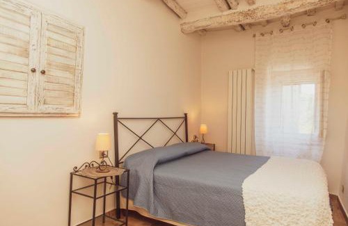 Limigiano Apartment | Little House Limigiano Bevagna Typical Apartment