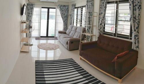 Sichon House | Little joys