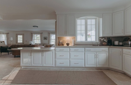 Narvon House | Little Mountain Villa - Basement Game Room, Breeo Fire Pit, Two Full Kitchens