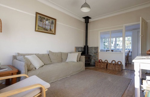 Katoomba House | Little Mountains Cottage