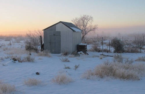 Marfa Cabin | Little Pink Casa Summ