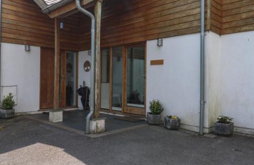 Totnes House | Little Rondeval