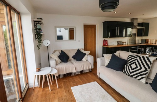 Totnes Cottage | Little Rondeval